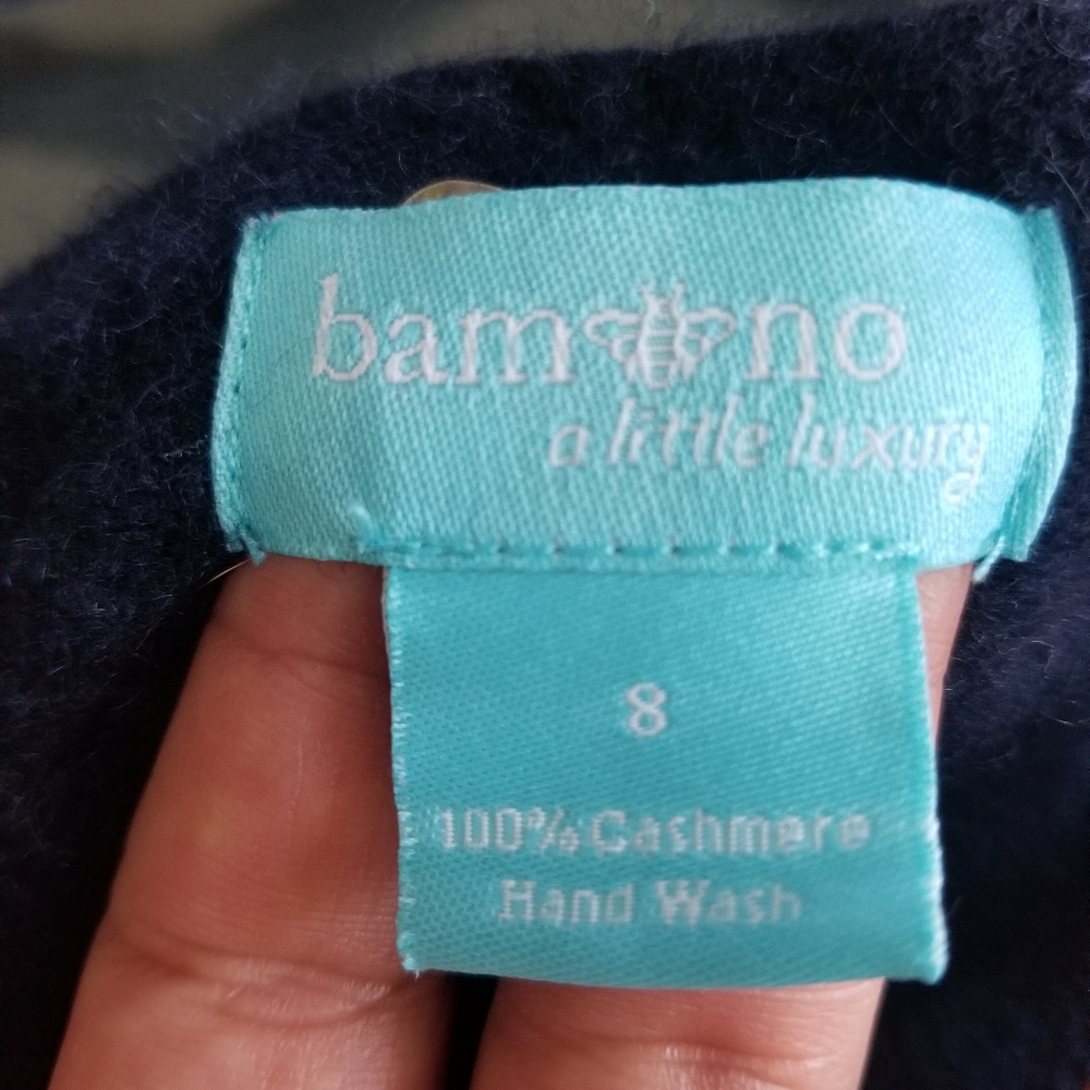 Sweater - Picture 5 of 5